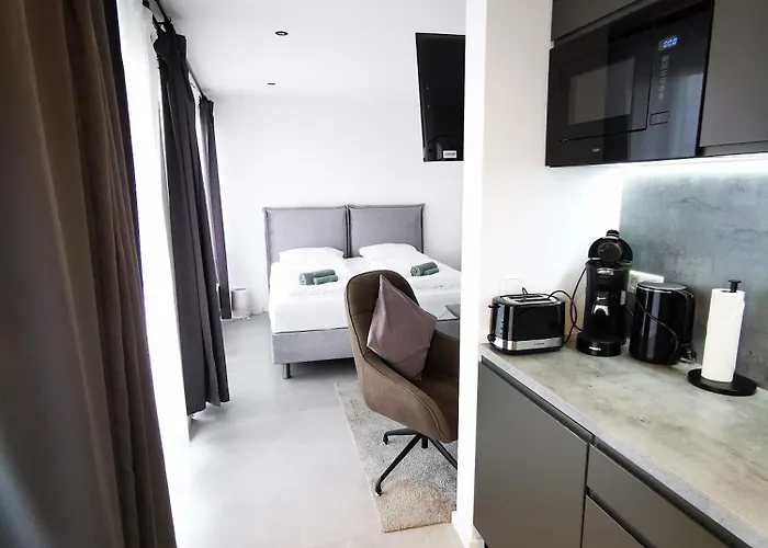 Hh 05 By Rockchair - Superhost Status - Modernes Mit Sonnigem Balkon & Premium Boxspringbetten In Winterhude - Geheimtipp Hamburg