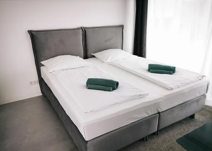 Apartament Hh 05 By Rockchair - Superhost Status - Modernes Mit Sonnigem Balkon & Premium Boxspringbetten In Winterhude - Geheimtipp Hamburg
